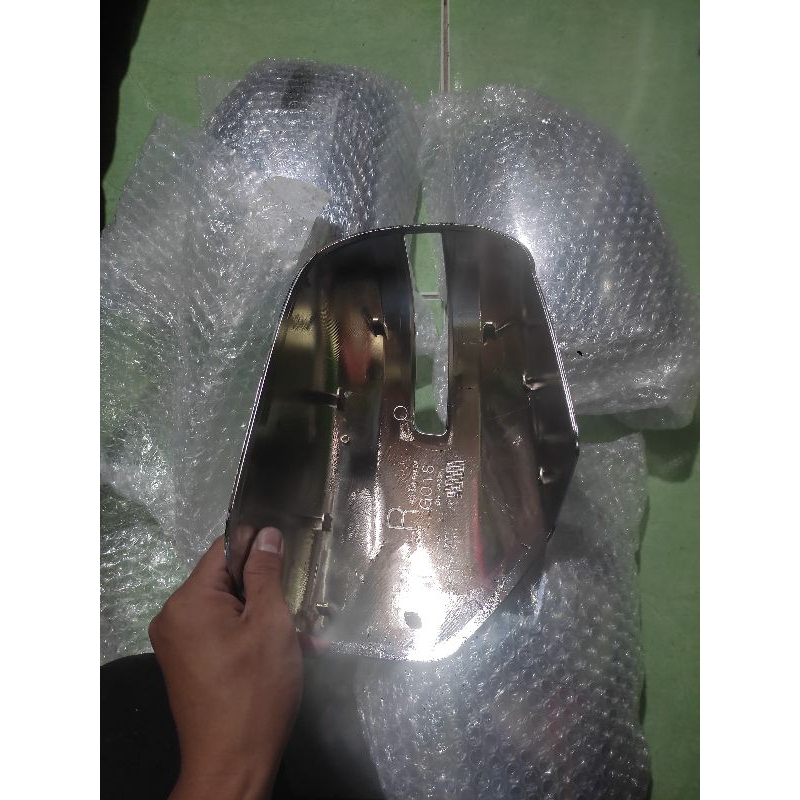 Cover Spion pajero