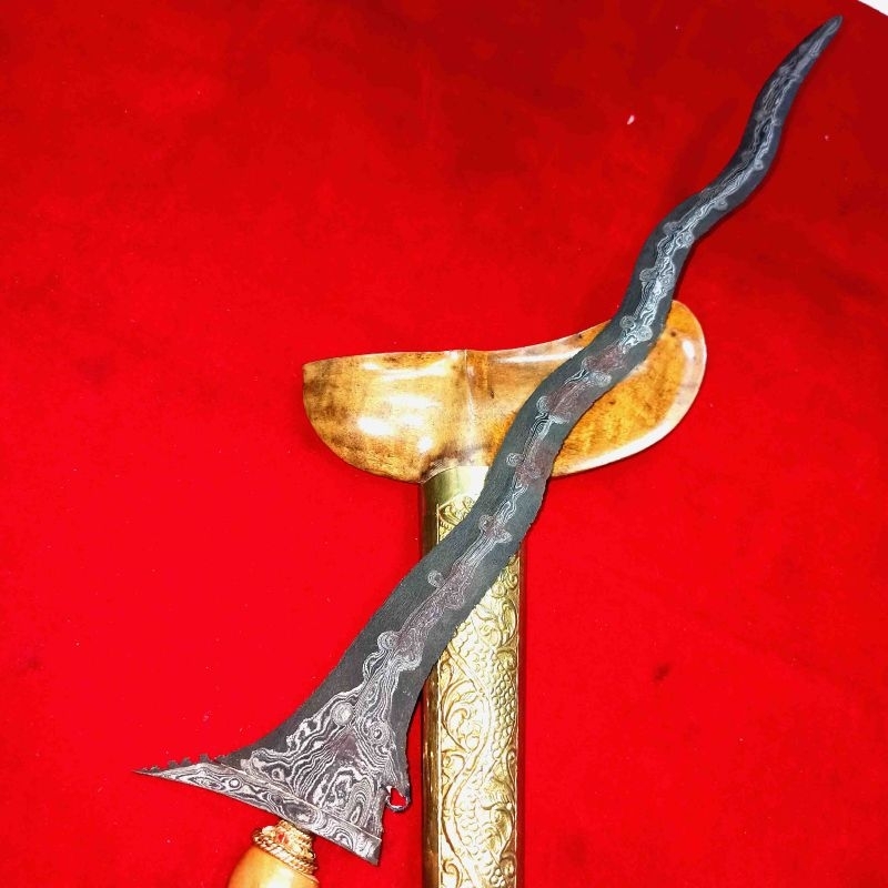 Pusaka Antik Keris Bonang Rinenteng Carubuk Luk 7 Koleksi Istimewa