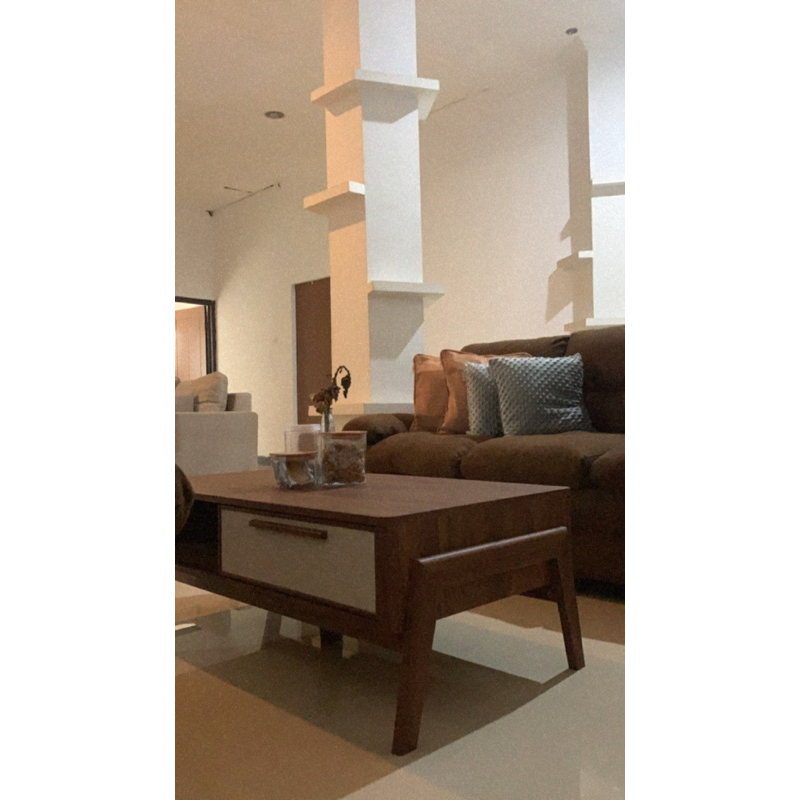 Preloved sofa informa