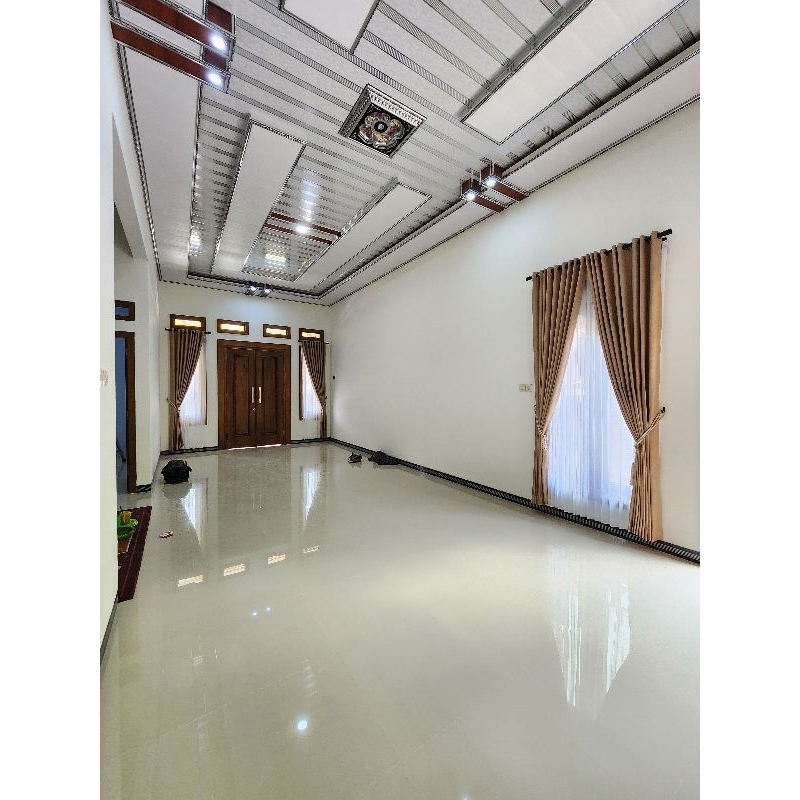 Gorden Blackout Premium Scarlet