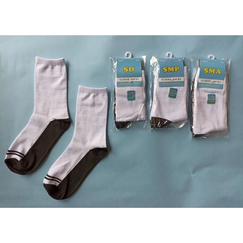 LABEL Kaos Kaki Sekolah