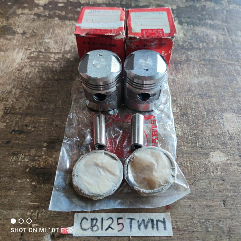 Piston Kit Honda CB125 K3 Twin Std Original Honda Japan