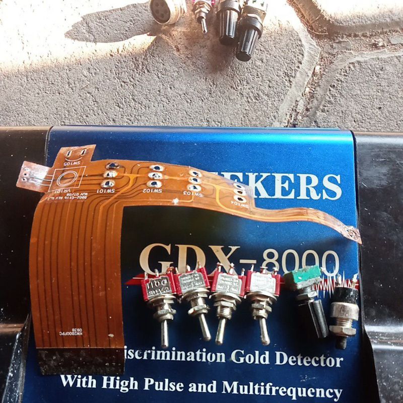 set fleksibel+panel+swit depan gdx8000. copotan