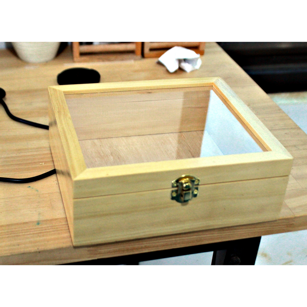 

Grosir!! Kotak box kayu akrilik ukuran 20X15X7cm (Tanpa Finishing Clear) / engsel di 15cm