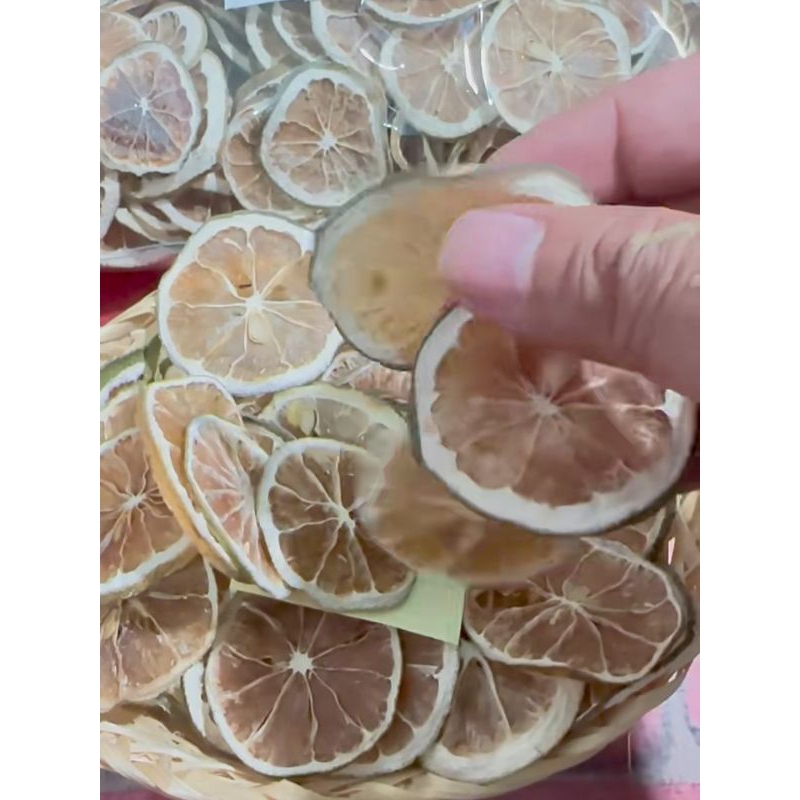 

kripik lemon kering