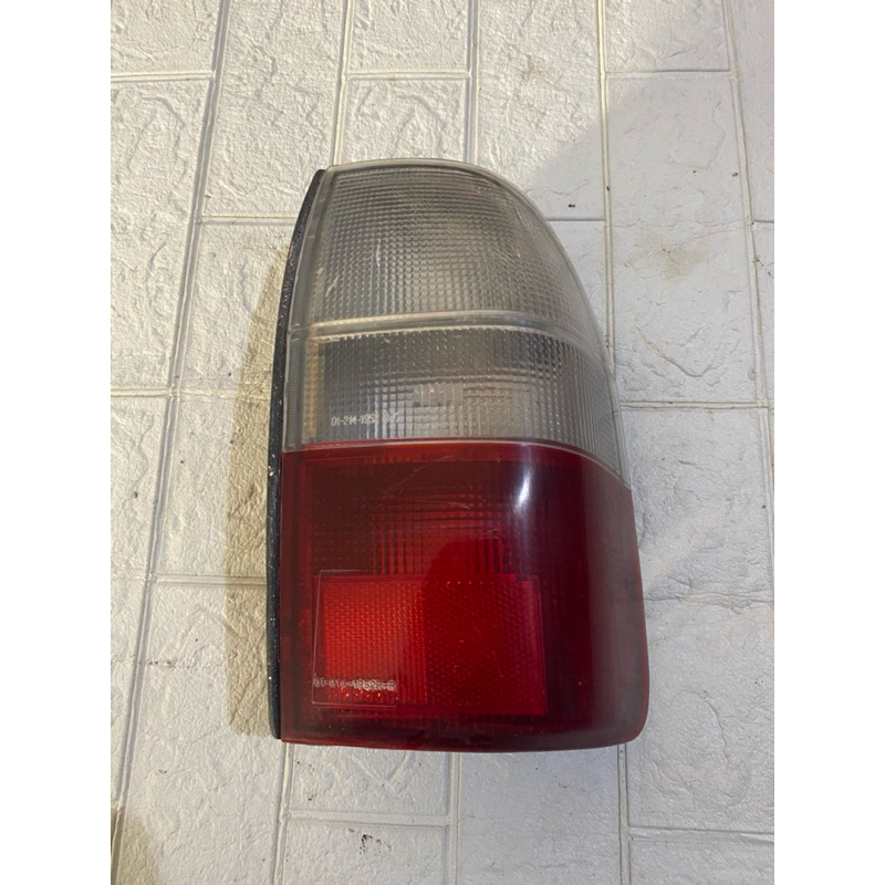 Stoplamp Lampu Belakang Mitsubishi L200 Sebelah kanan Original Second