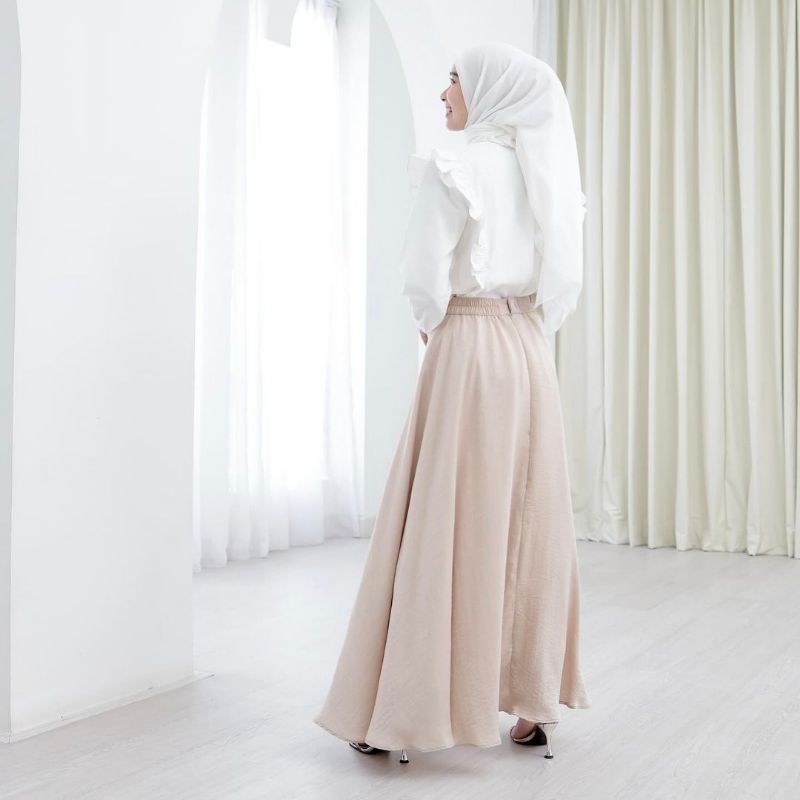 Tarry Skirt by Pulchra Gallery