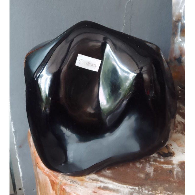 Batu Obsidian Poles Hitam