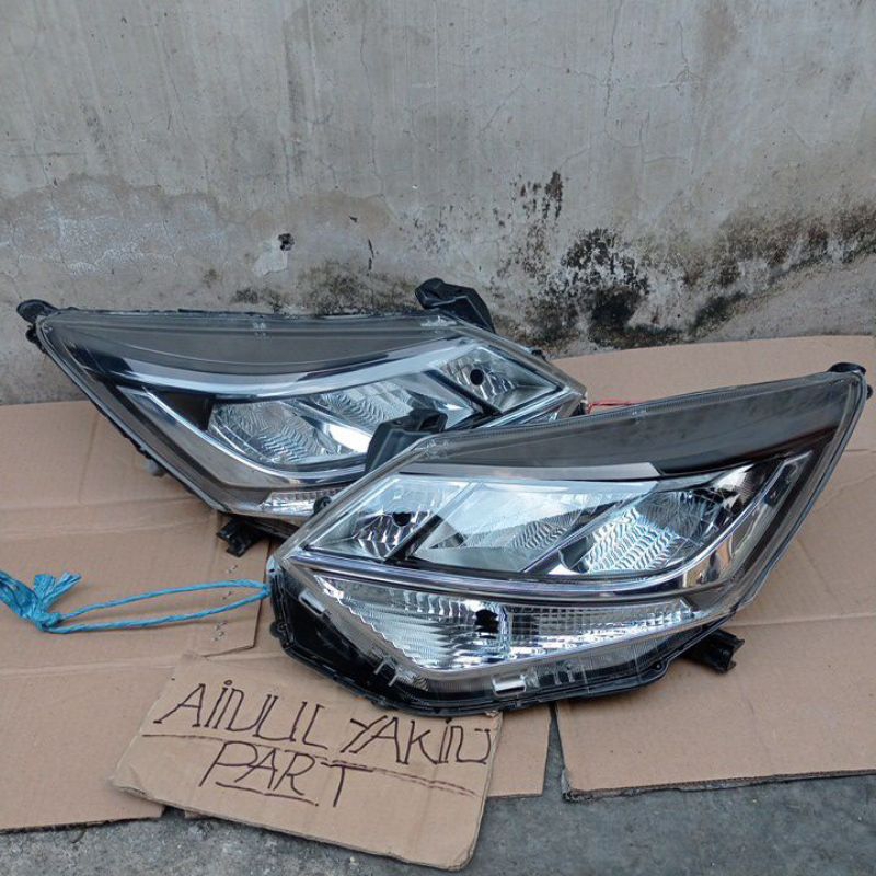 headlamp lampu depan calya sigra facelift 2022 2023 original