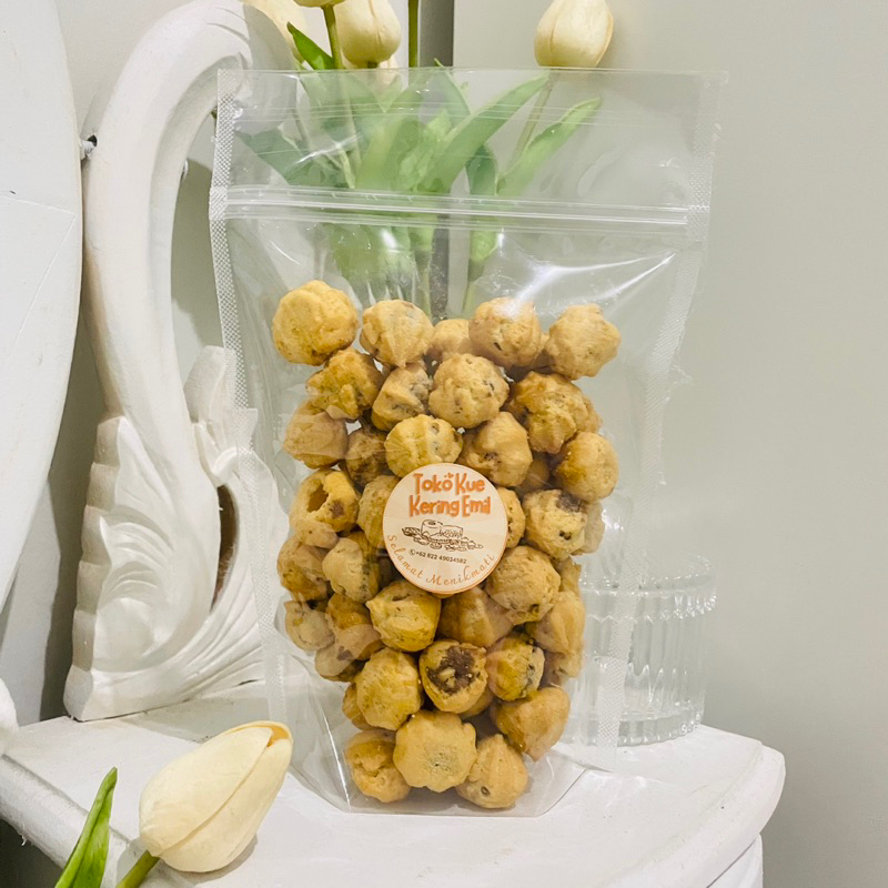 

SOES COKELAT GOSYEN GURIH MANIS BERAT 200 GRAM