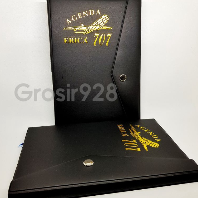 

Paket Kejutan Buku Agenda Notes Diary Notebook Erica 77 Kancing