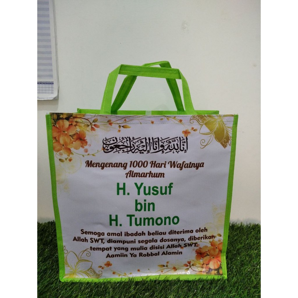 

Tas Aqiqah Nasi Kotak Dus Berkat Murah/Tas Hajatan/Tas Syukuran/Tas Tedak Siten/Tas Khitanan/Tas Hantaran