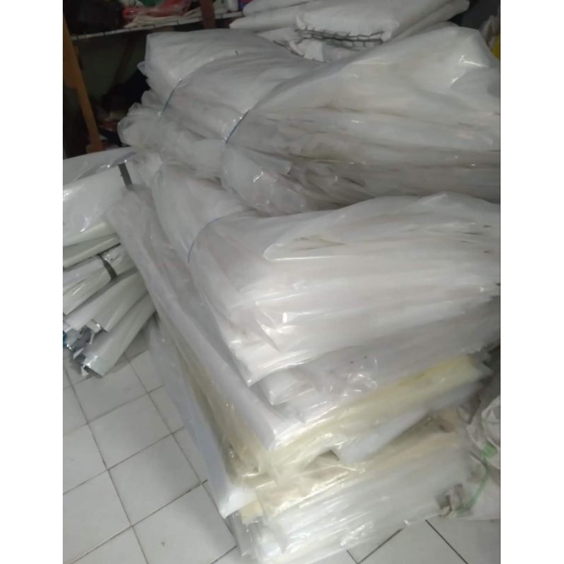 PLASTIK UV 7x8M bekas masih bagus