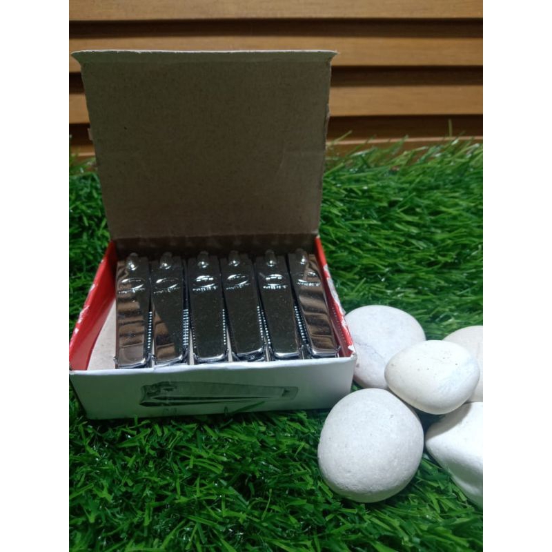 

GUNTING KU BESAR (ISI 12 PCS/SELUSIN/30 000)