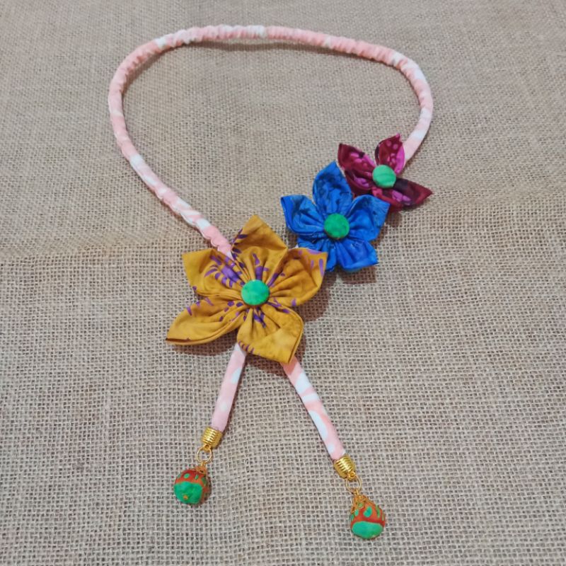 Kalung Batik Bunga Mix Warna Kalung Handmade