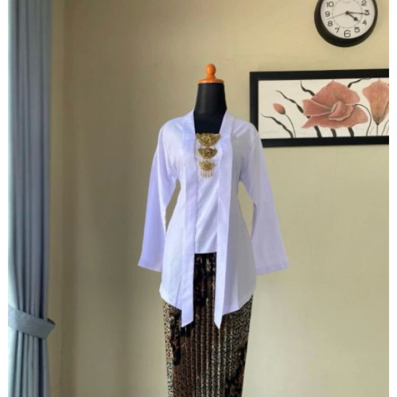 Nozamstoreputra - One Set Kebaya Katun Encim Polos Kutubaru Rok Plisket Batik