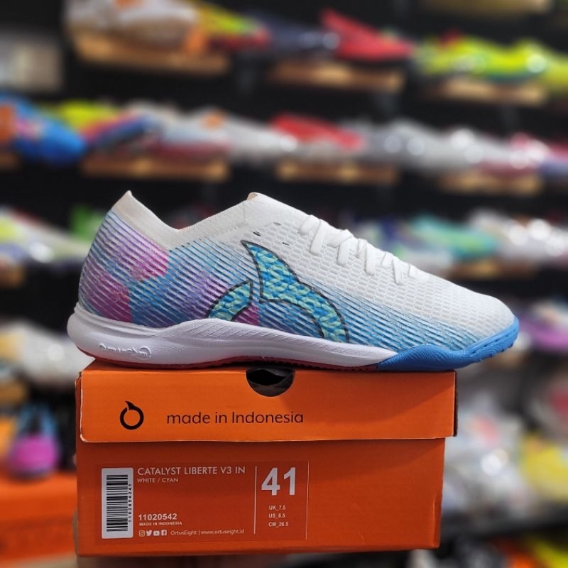 Original Sepatu Futsal Ortuseight Catalyst Liberte V3 IN - White/Cyan