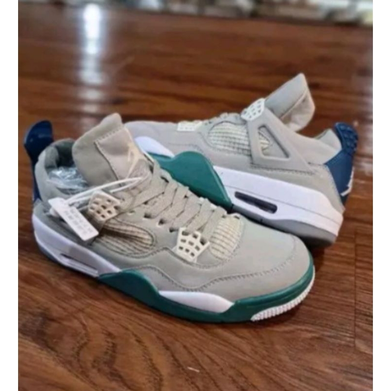 Nk air Jordan 4 GREY GREEN