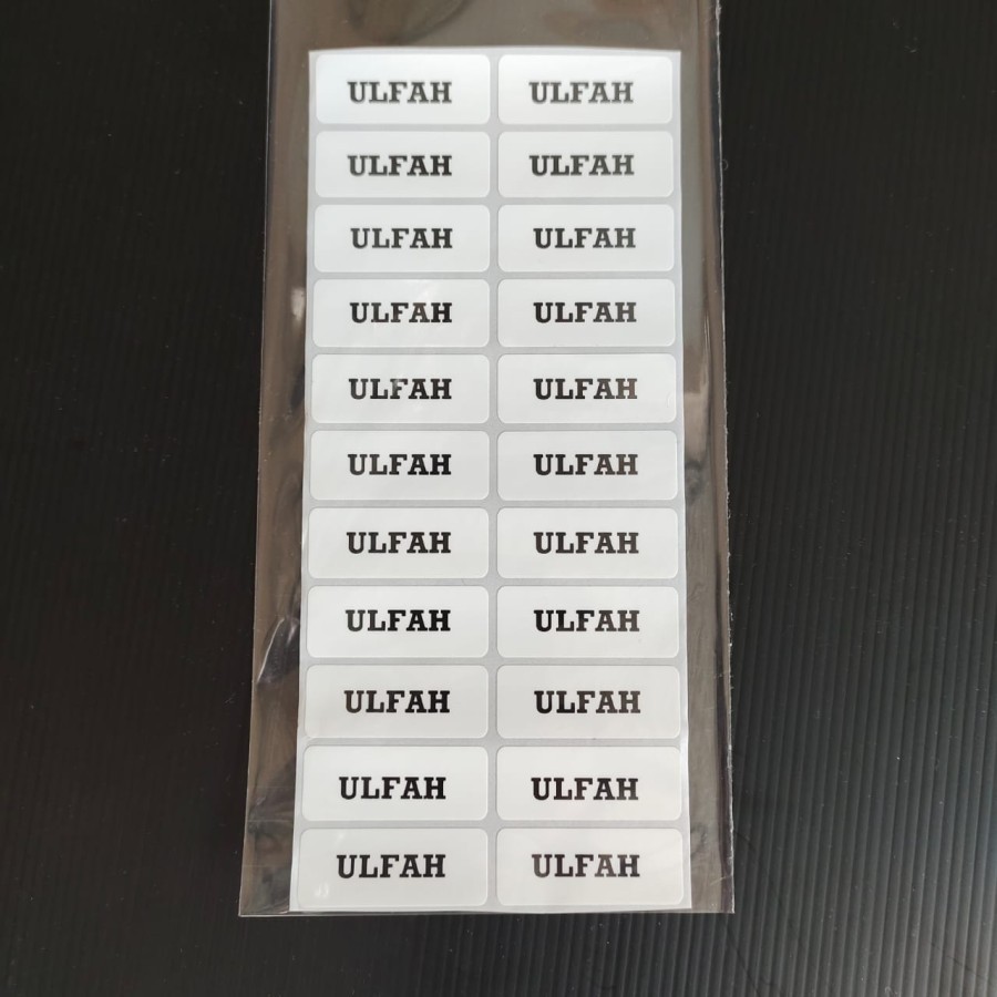 

Sticker / Label Nama Waterproof - Putih