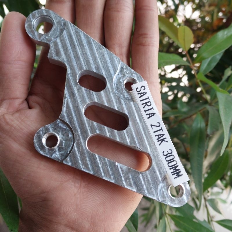 Breket Satria 2tak 300mm CNC new Model Breket Kaliper satria Hiu Satria Lumba disk 300mm
