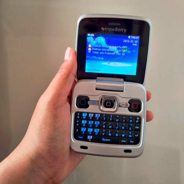 HP Lipat Strawberry Whisky