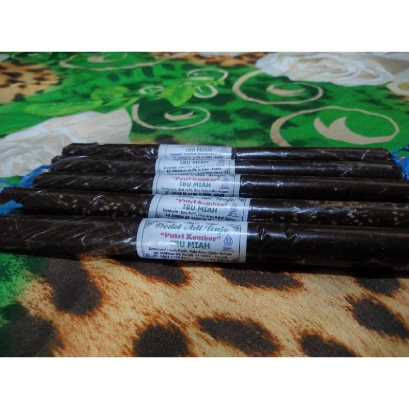 

Dodol Khas Tenjo rasa Oringinal/Wijen 100 gram