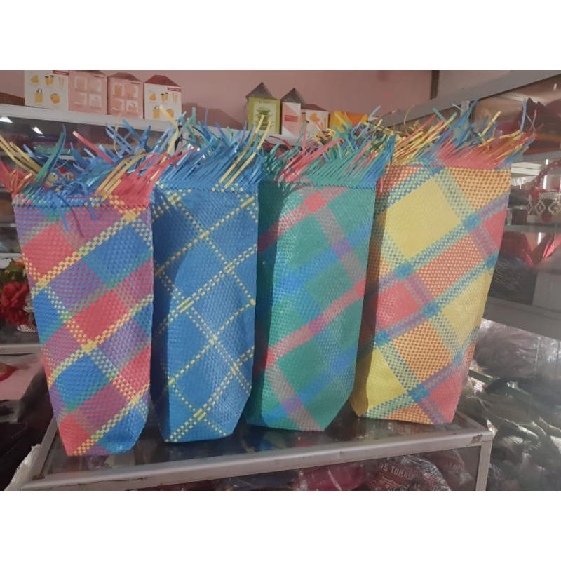 TANDOK 2 dan 3 LITER 5 LITER 1 KALENG TEMPAT PADI BERAS PESTA ADAT BATAK TANDOK ANYAMAN PLASTIK TEBA