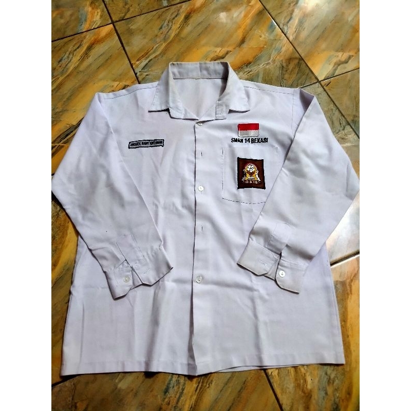 PRELOVED SERAGAM SEKOLAH ATASAN PUTIH SMA SMK
