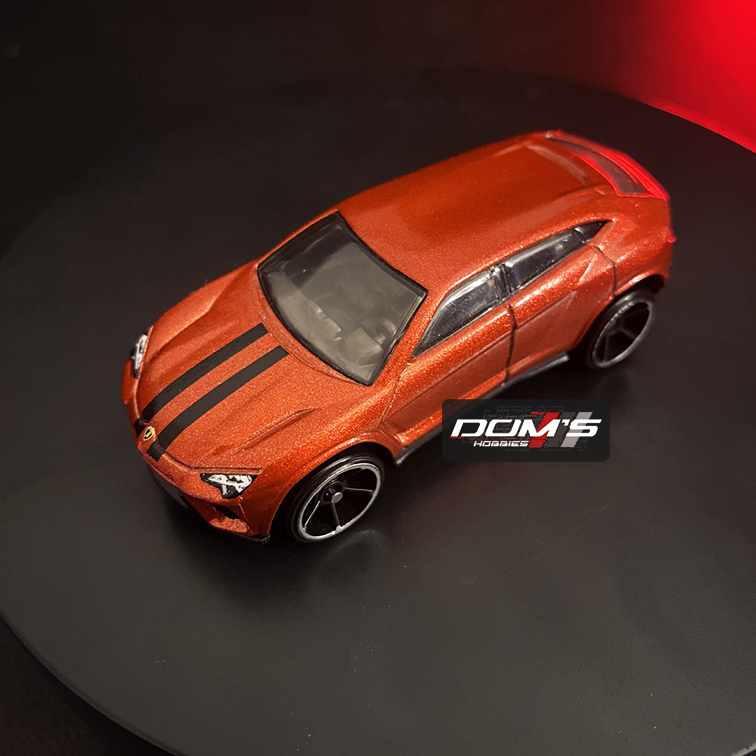 HOT WHEELS LAMBORGHINI URUS - LAMBORGHINI SERIES - LOOSE