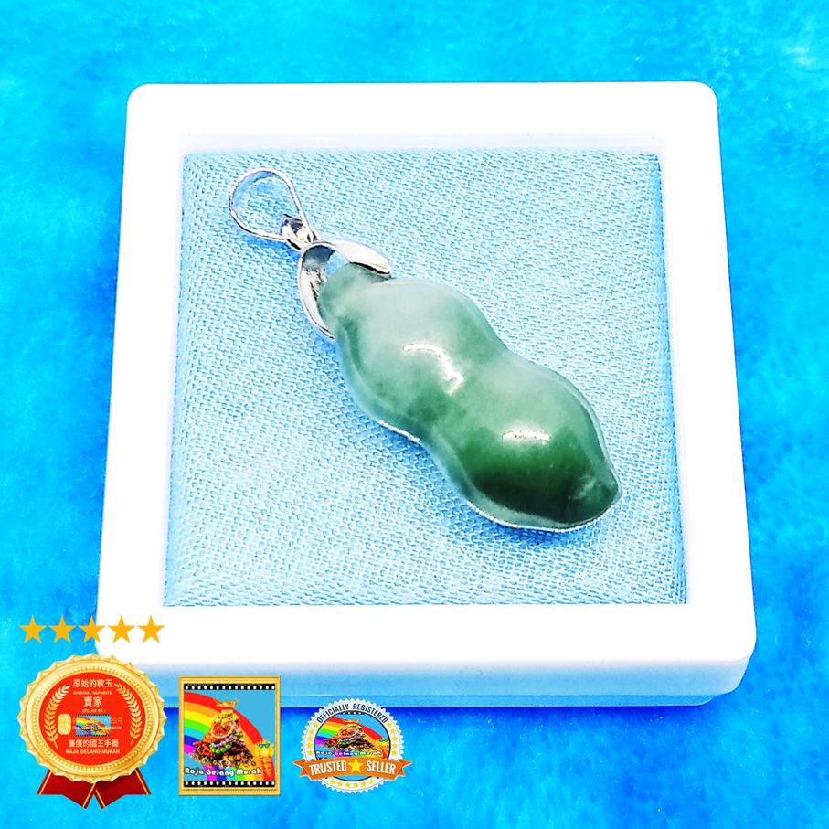 Liontin batu Giok Tiongkok model labu Putih bermotif Hijau