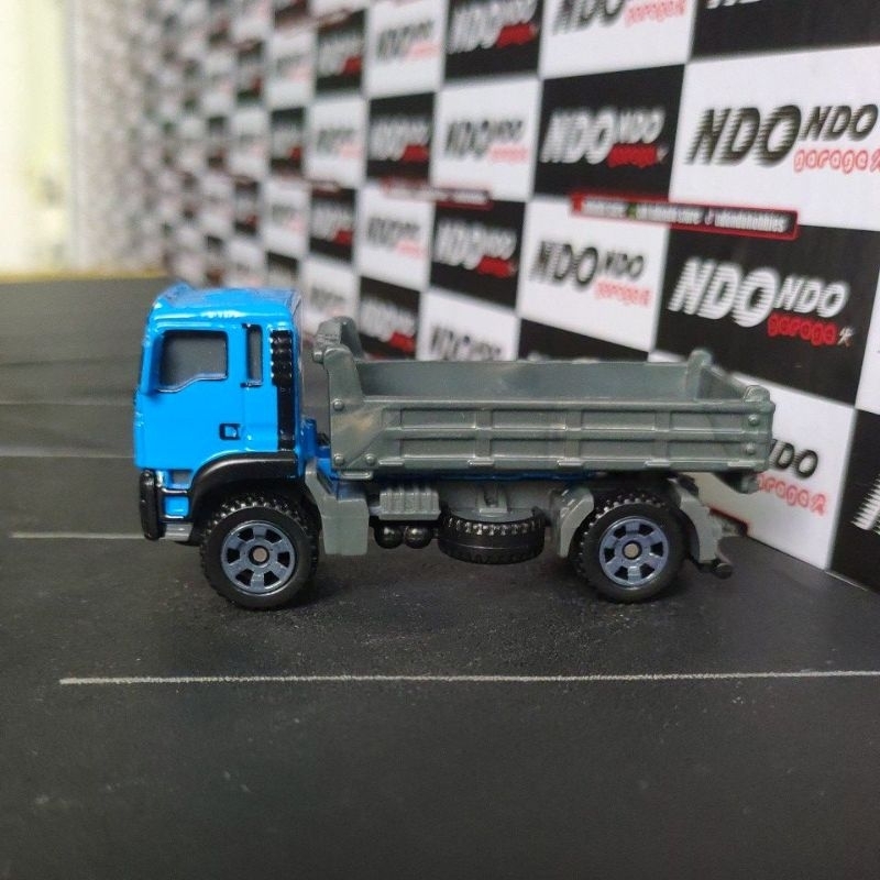 Matchbox Man TGS 18.440 Dump Truck Blue 2nd Loose Giftpack 2020
