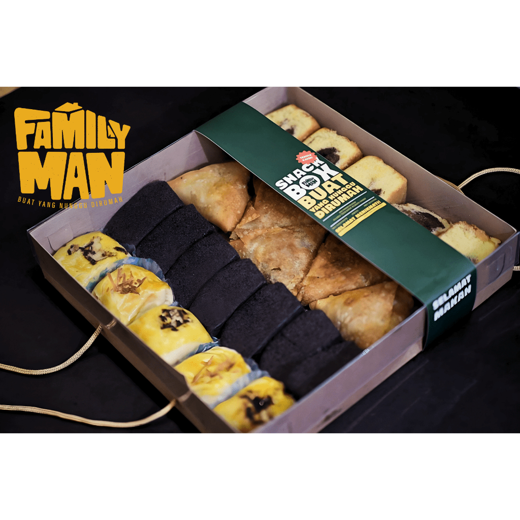 

FamilyMan - Kue Cake Snack box basah jajanan pasar paket parcel hampers tampah ramadhan lebaran natal sesrahan wisuda (Paket Acara Kantor))