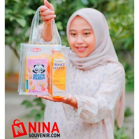 

Tas Souvenir Ulang Tahun P.20 L.10 T.20 (PwC)