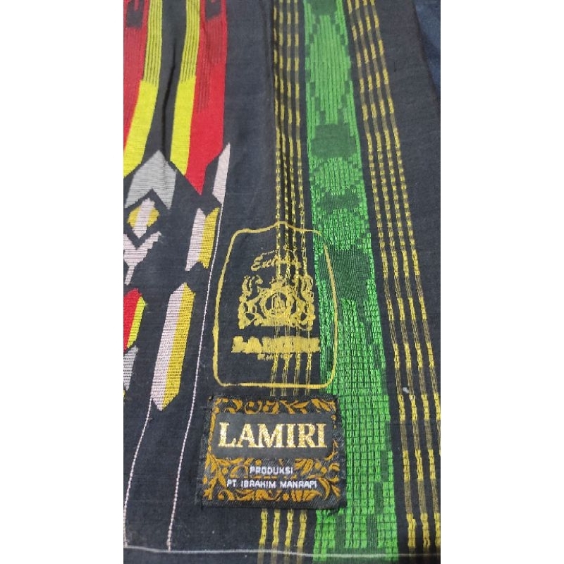 Sarung Lamiri SGE 420 Second