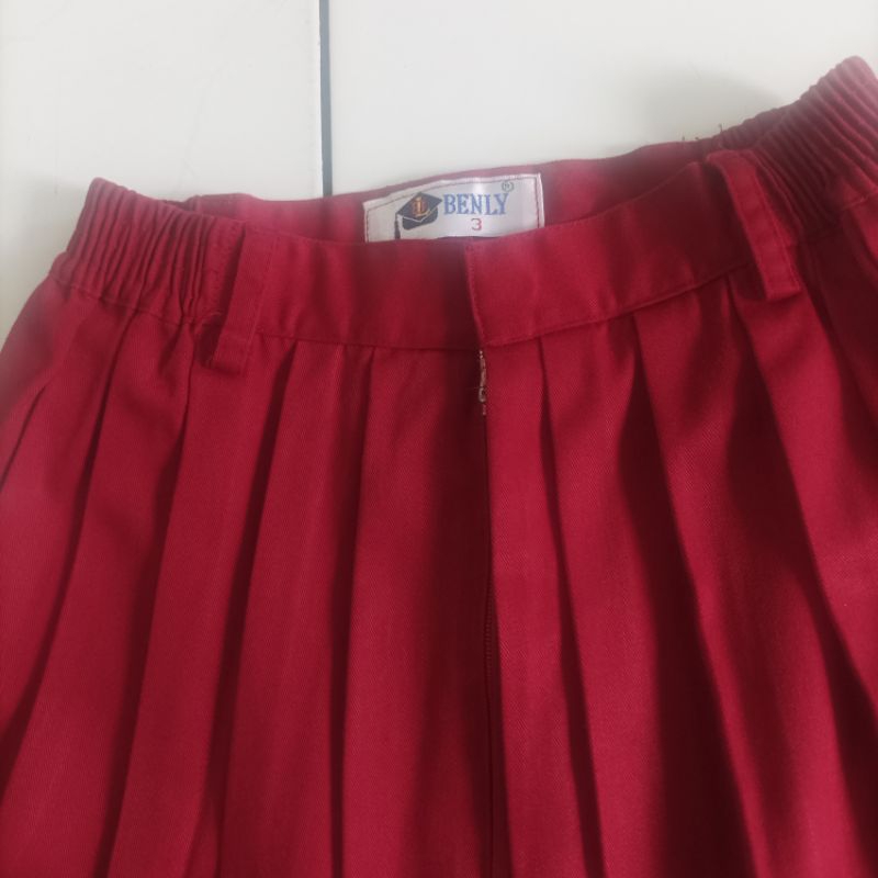 [ PRELOVED ] Rok Pendek Sekolah SD - BENLY kondisi 90% seperti BARU