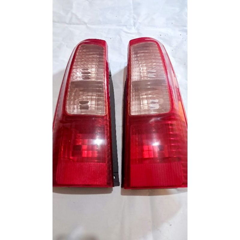 Stoplamp Avanza Old