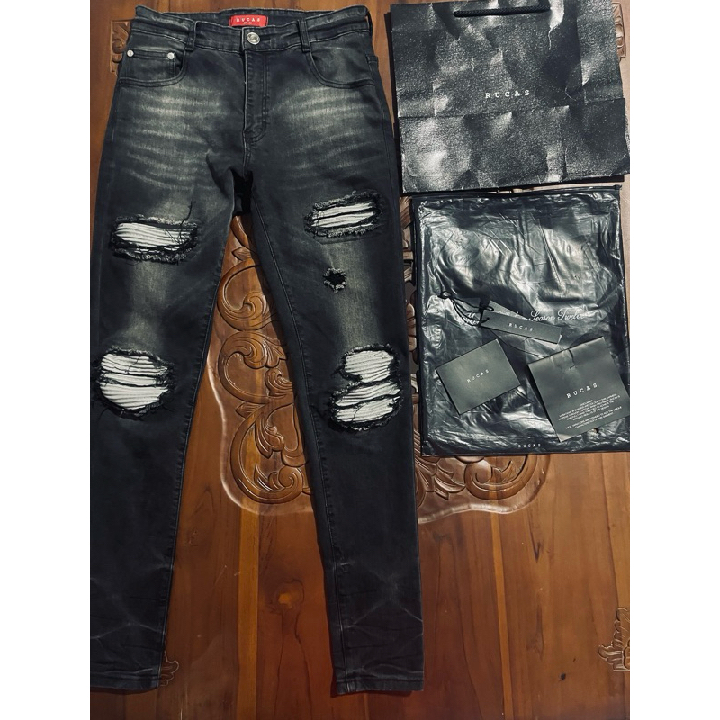 Rucas Season 12 Size 32