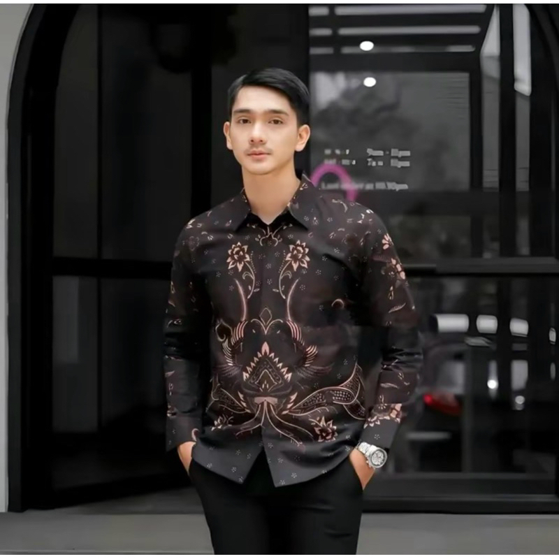 Kemeja baju batik motif banteng peksi slimfit