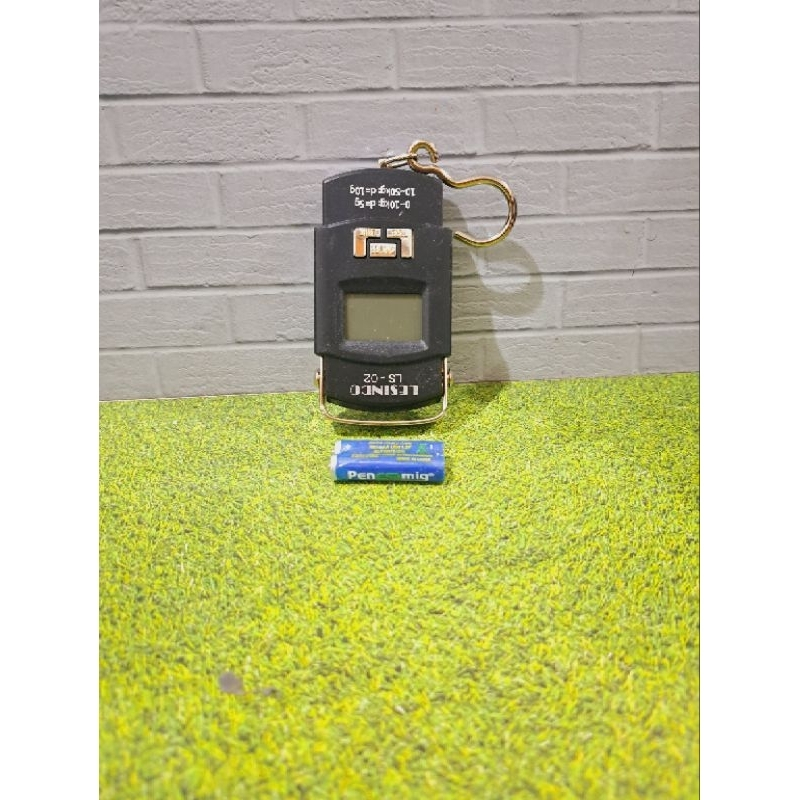 timbangan gantung digital 50kg lesindo LS-02
