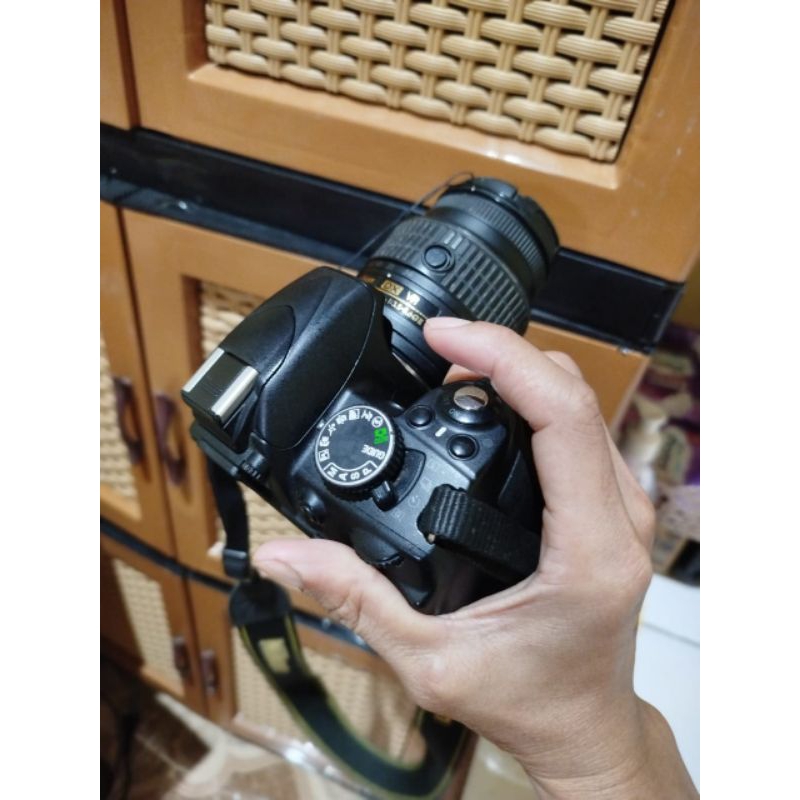 Nikon d3100 lensa kit