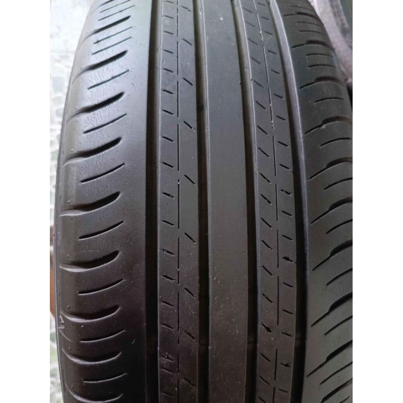 ban mobil ring 215/65 16 ban mobil merek Dunlop enasave ec300 ring 215/65 16