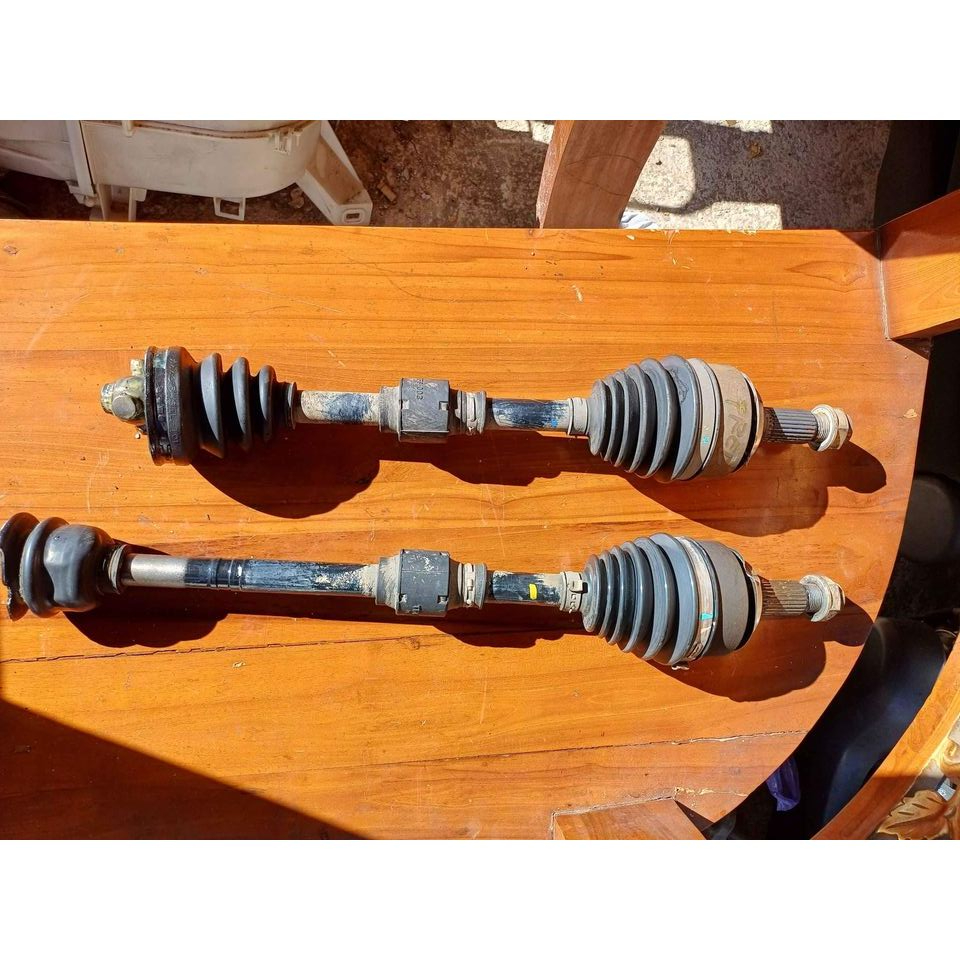 Cv joint drive shaft as roda Honda Freed matic 1set original copotan garansi