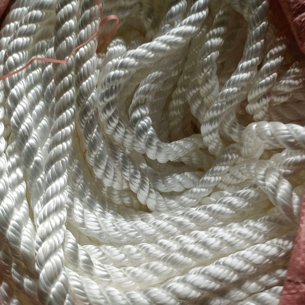 Tali Tambang Nilon 8mm | Tali Nylon 8 mm | Tali Multifilament 8 mm Harga Per Meter Lari