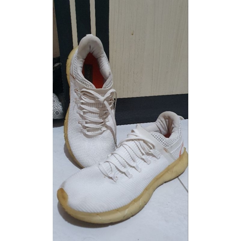 [Preloved] Sepatu Running Ortuseight Reflex