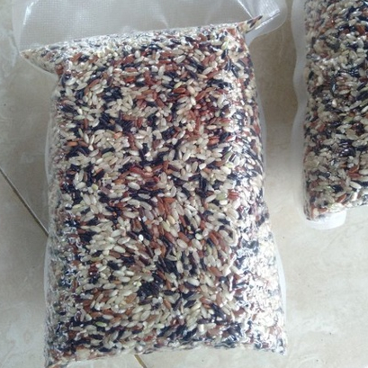 

Beras Mix 1 Kg, asli jatiluwih kualitas terbaik dengan harga murah