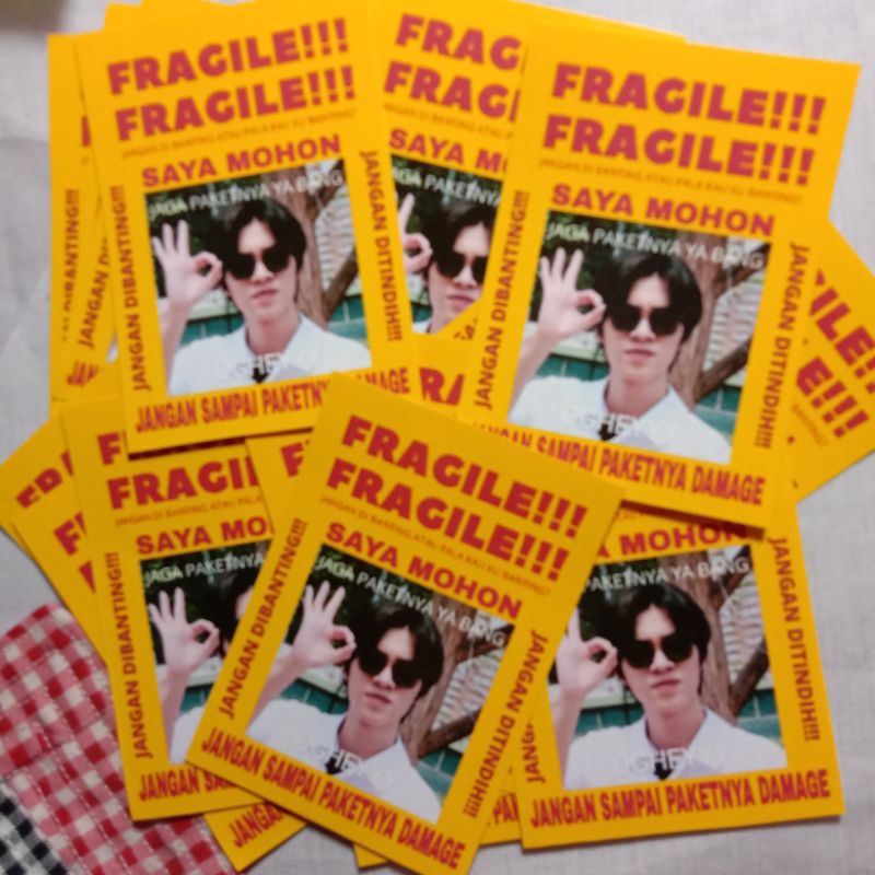 

STICKER CUSTOM (BACA DESKRIPSI SEBELUM ORDER!!)