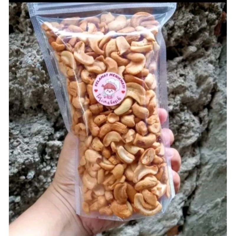 

kacang mede patahan matang Original 500gr