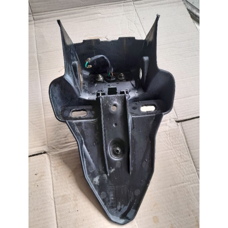 SPAKBOR SLEBOR BELAKANG CBR 150 CBR LOKAL K45A ORIGINAL