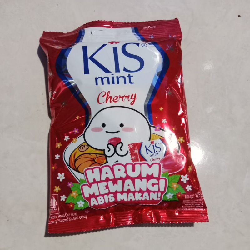 

permen kiss mint cherry