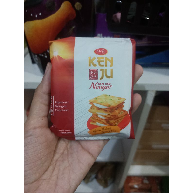 

RICHY Kenju Premium Nougat Crackers (ecer)